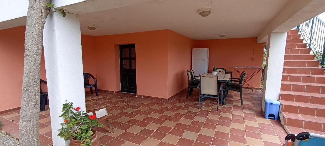 Arogi Olgas Villa מראה חיצוני תמונה